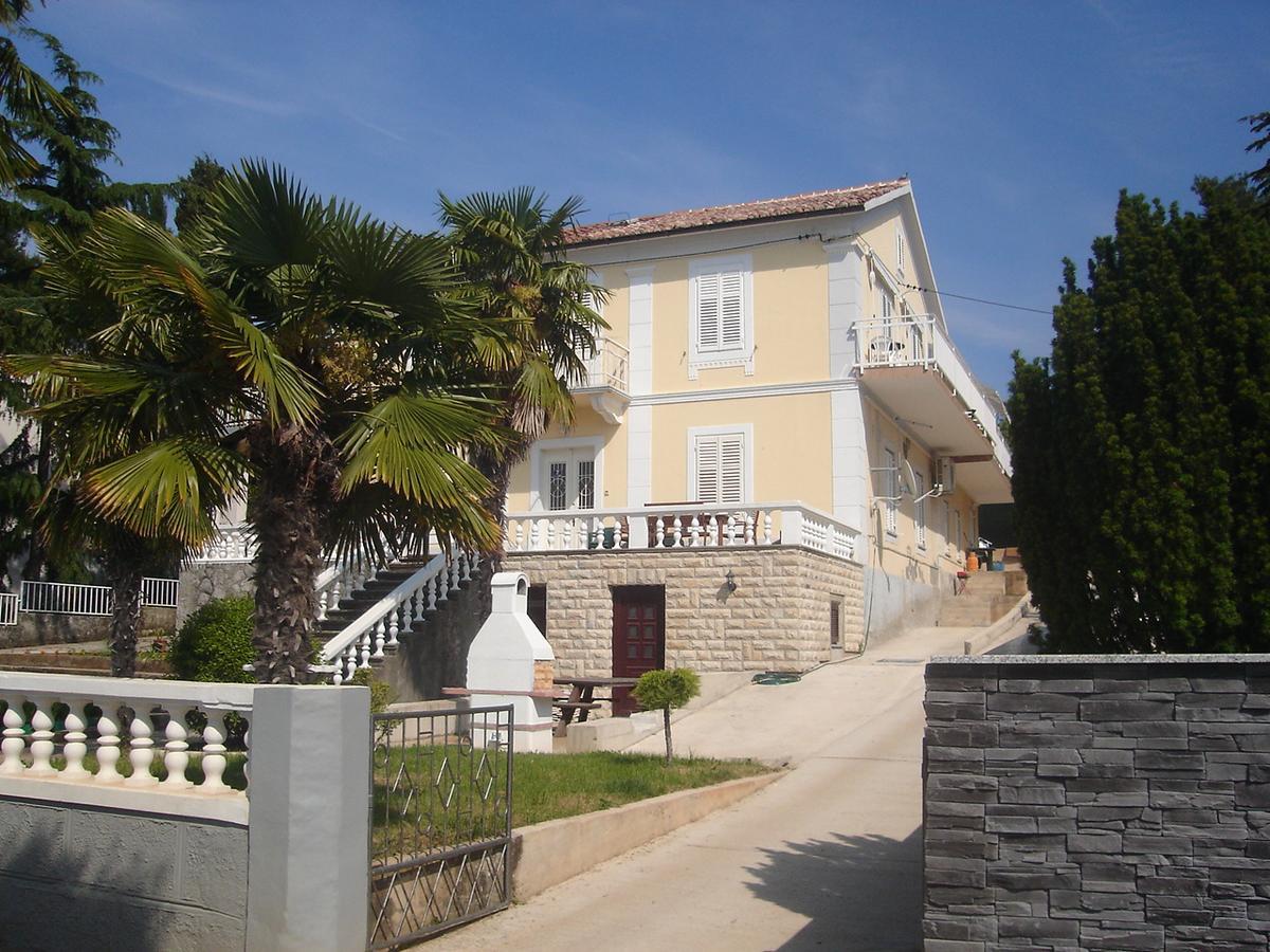 Apartments Margarita Малинська Екстер'єр фото