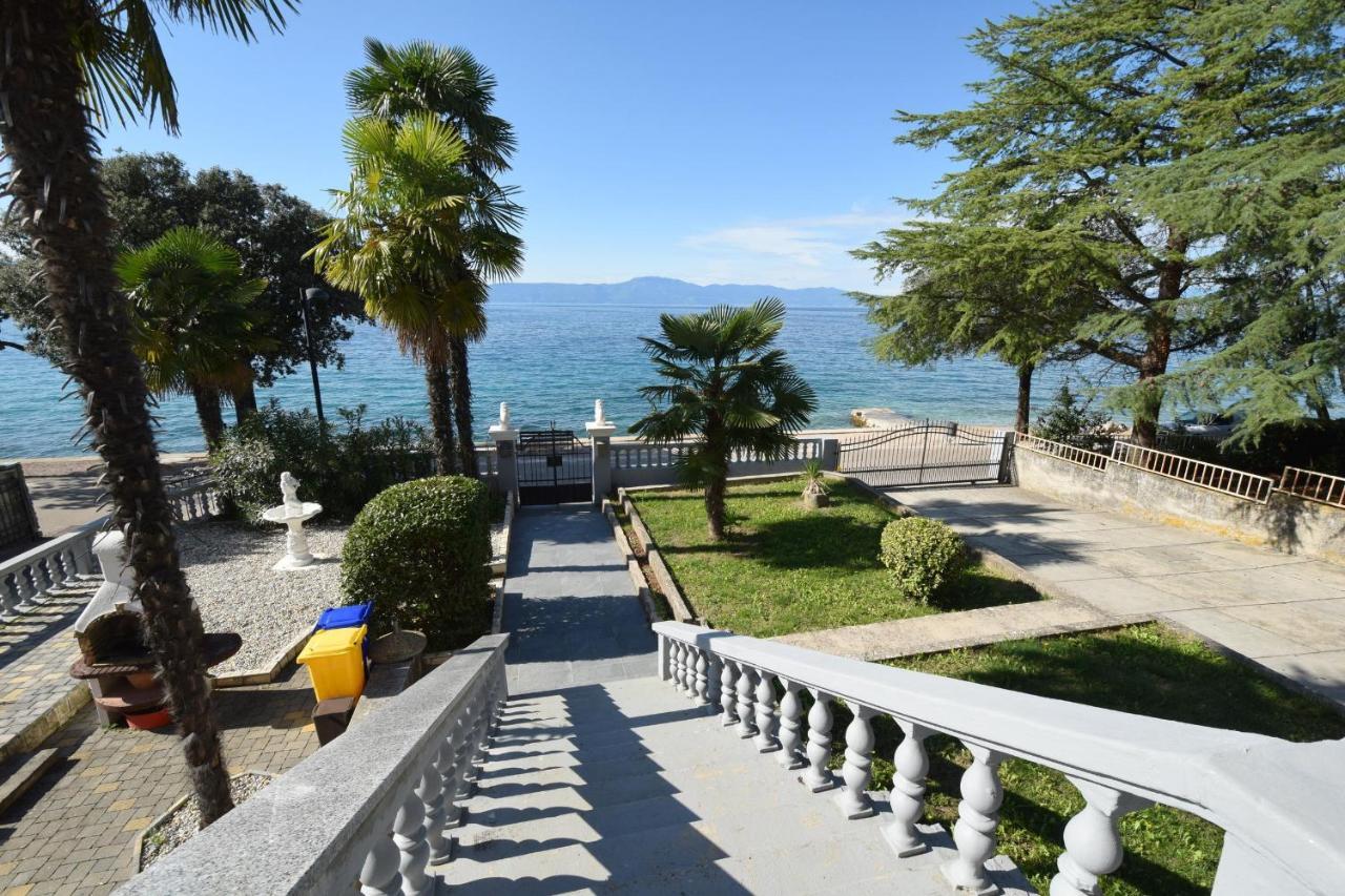 Apartments Margarita Малинська Екстер'єр фото