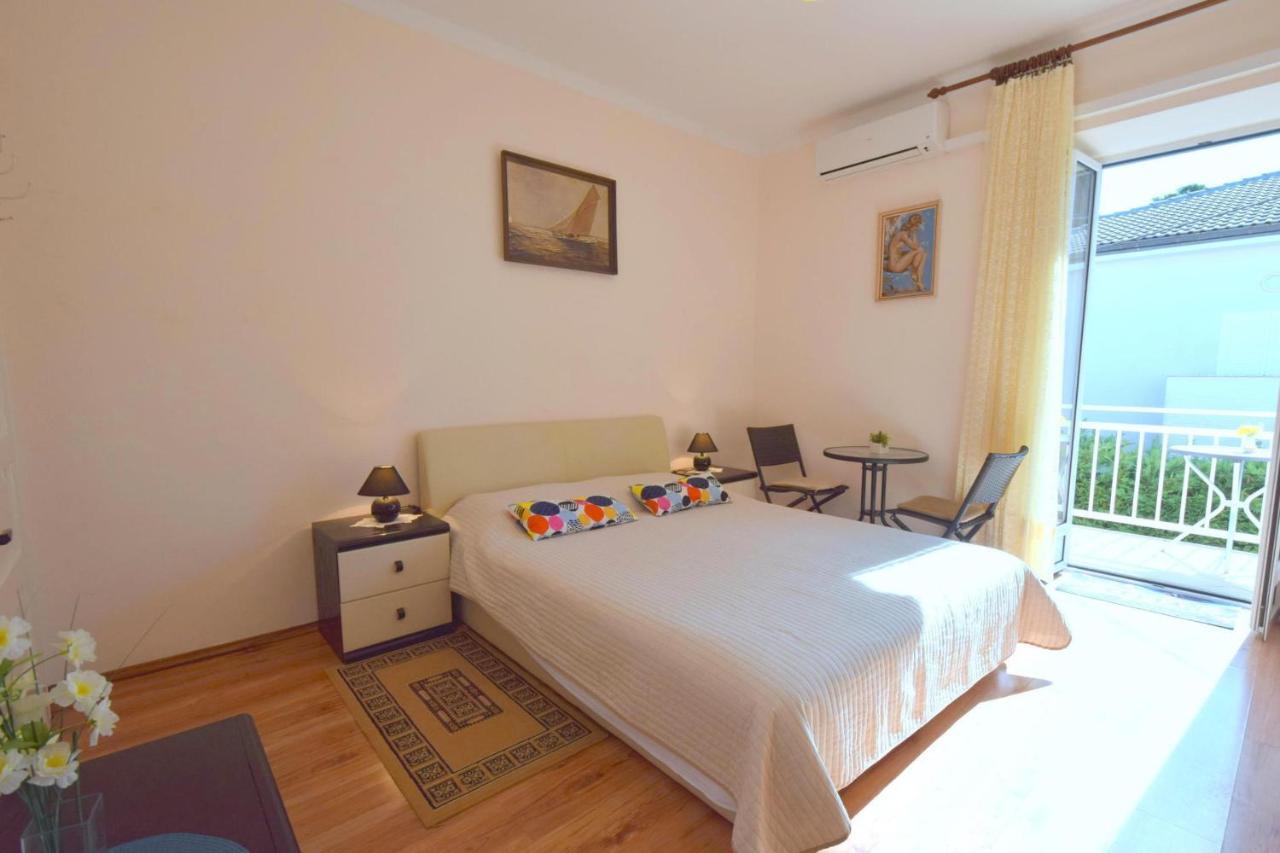 Apartments Margarita Малинська Екстер'єр фото